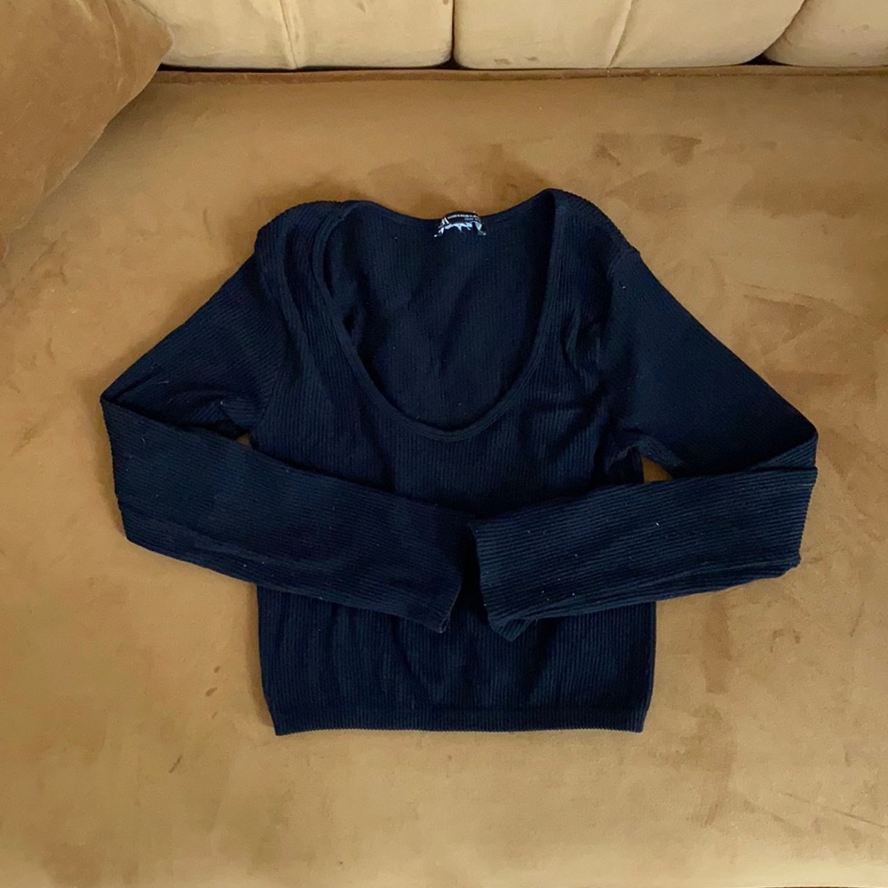 Black Ribbed Long Sleeve Zara Crop Top